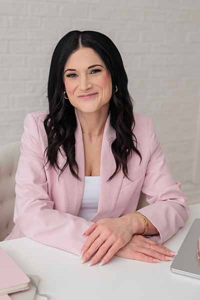 Jessica DeMille: Registered Life Transition Counselling Psychotherapist in Bowmanville, Ontario.