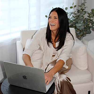 Jessica DeMille: Registered Psychotherapist in Bowmanville, Ontario.