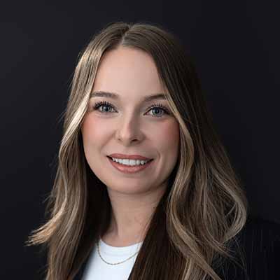 Tia Donavon, Registered Psychotherapist, MACP, B.Sc.